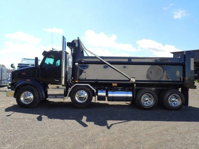 Peterbilt 567 2024