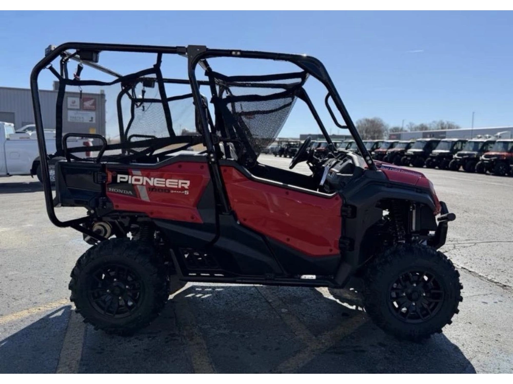 2025 Honda Pioneer 1000-5 Deluxe