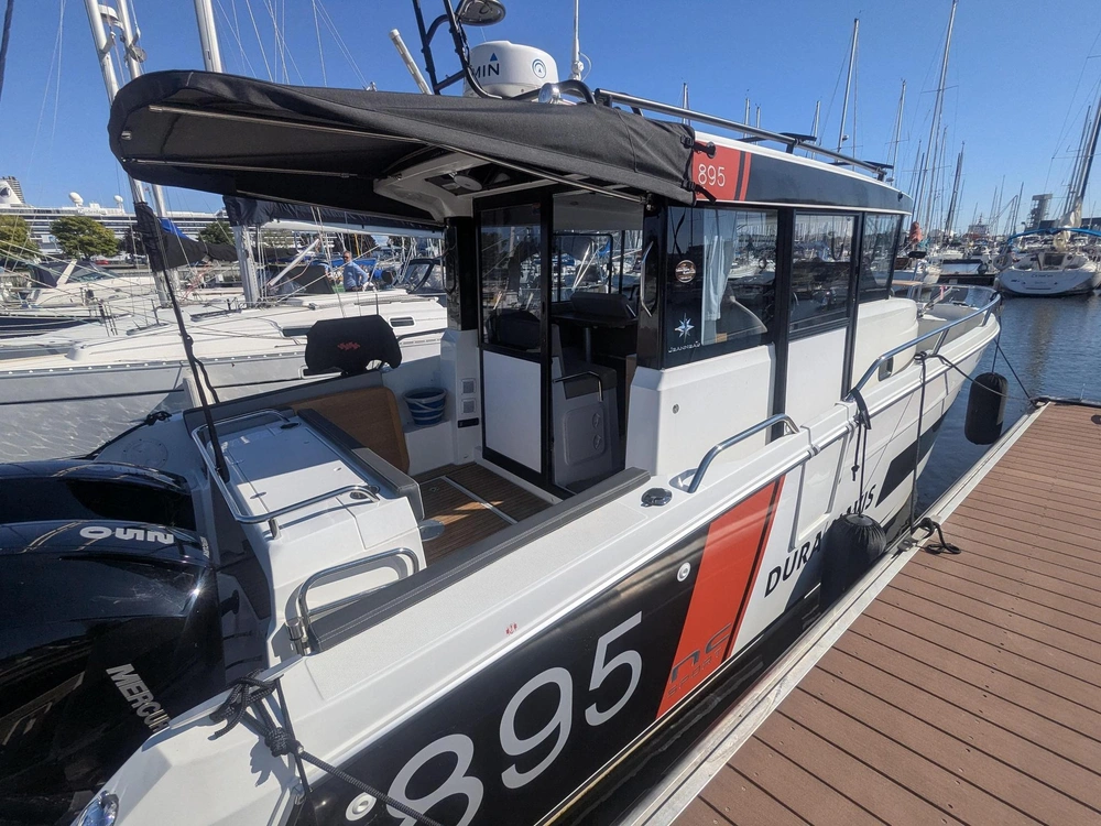 2023 Jeanneau Nc 895 Sport alt