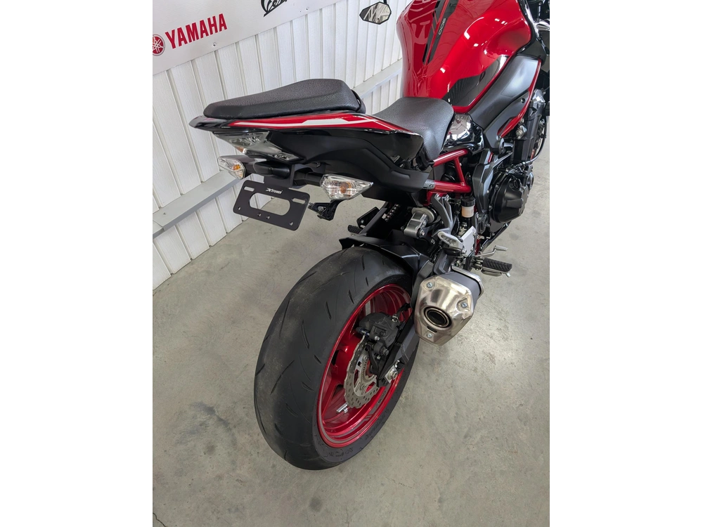 Kawasaki Z 900 2024 alt
