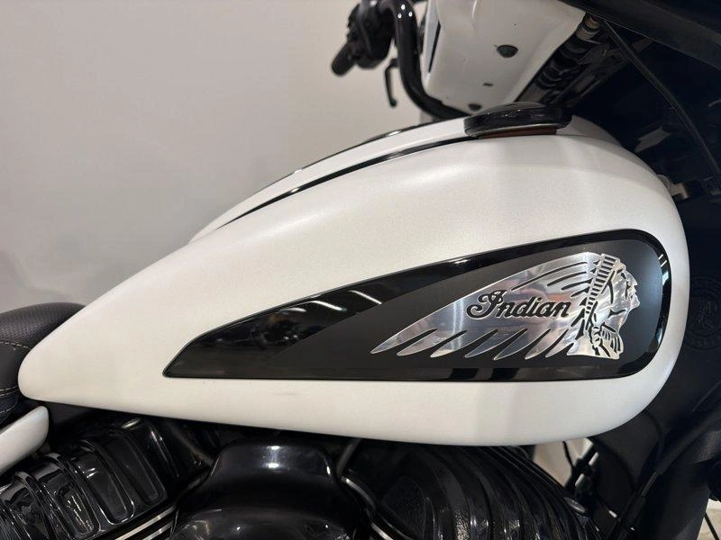 2019 Indian Motorcycle Chieftain Dark Horse alt