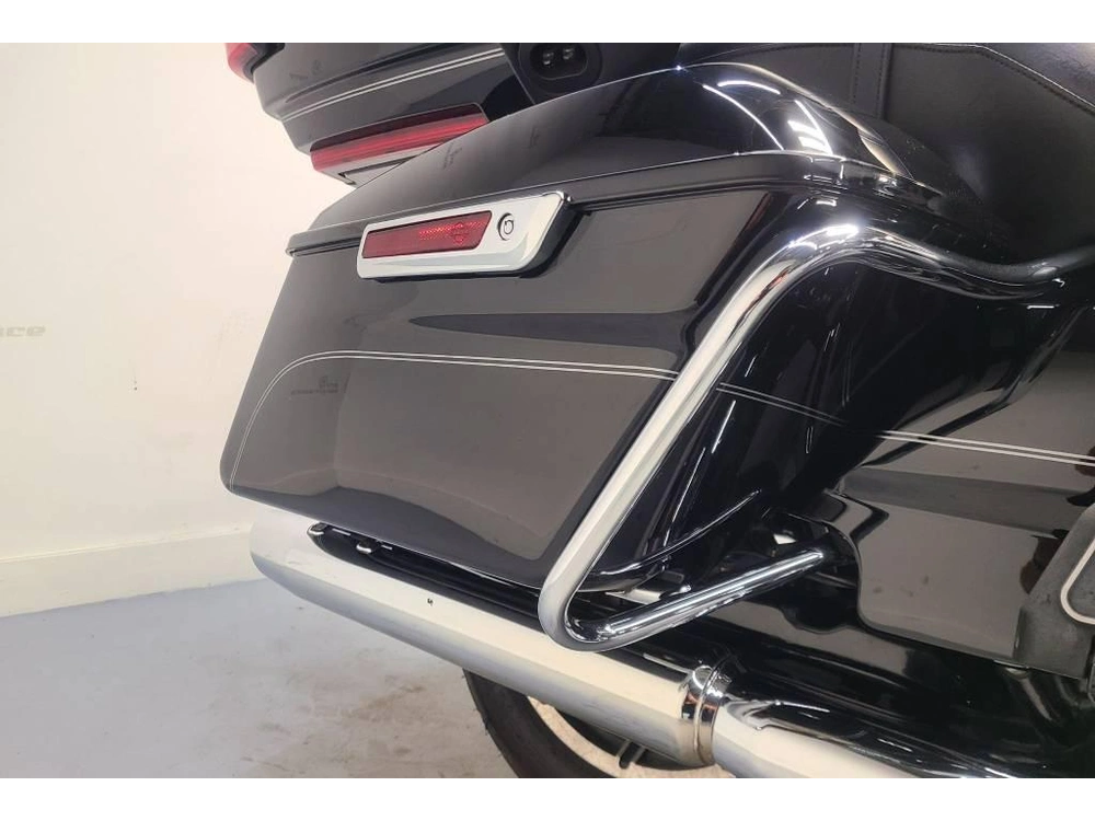 Harley-davidson Road Glide Ultra 107 2017 alt