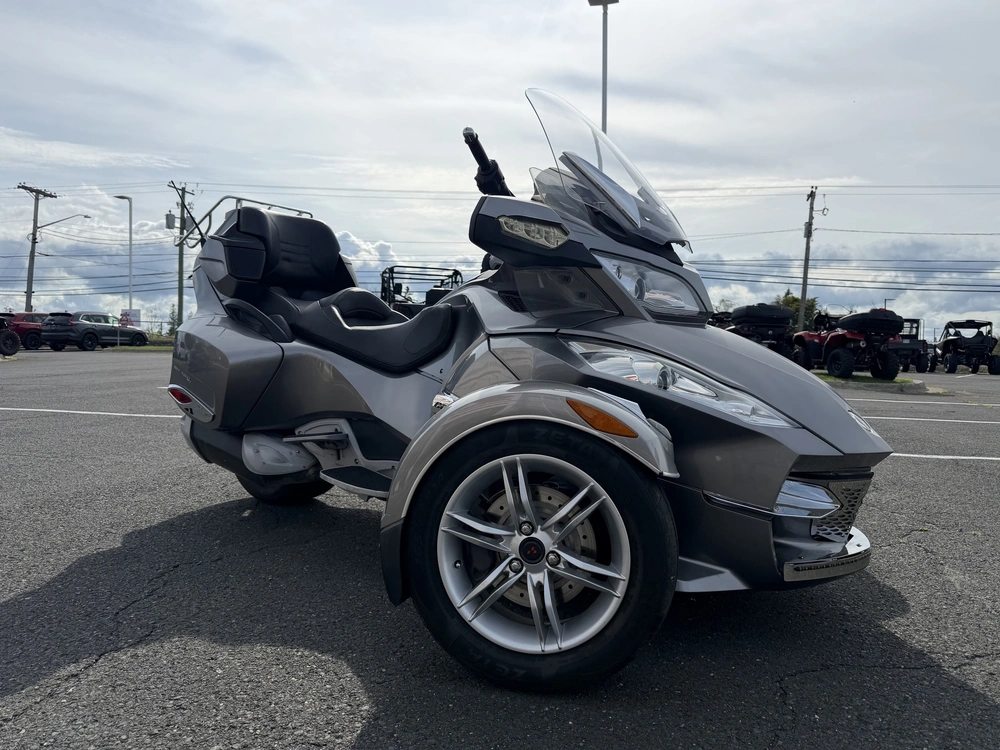 Can-am Spyder Rts 2012 alt