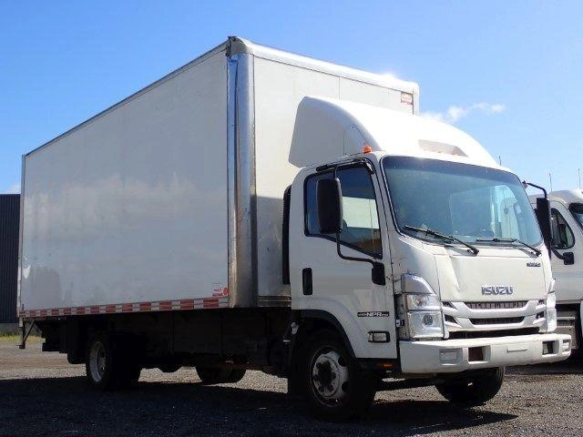 Isuzu Npr 2023