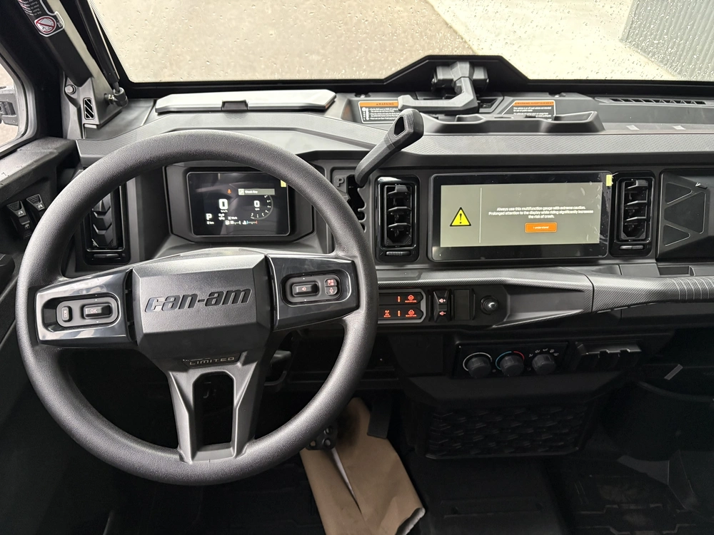 2027 Can-am Defender Max Limited Cab Hd11 6mvc alt