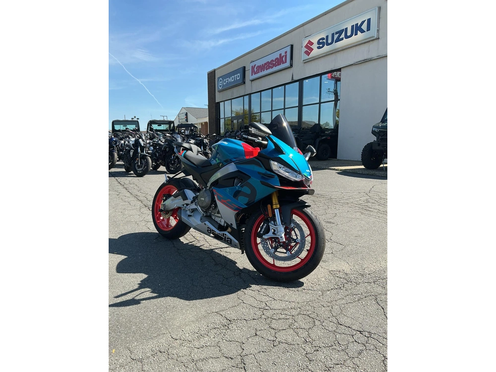 2027 Aprilia Rs660 alt