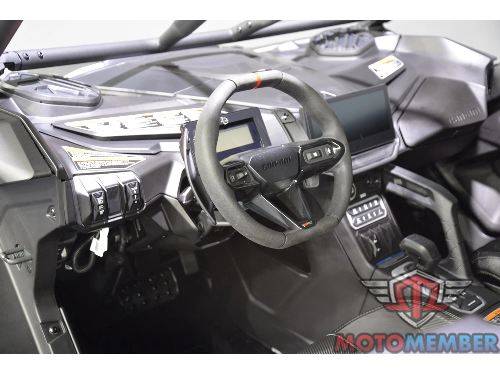 2026 Can-am Maverick R X Rc With Smart-shox alt