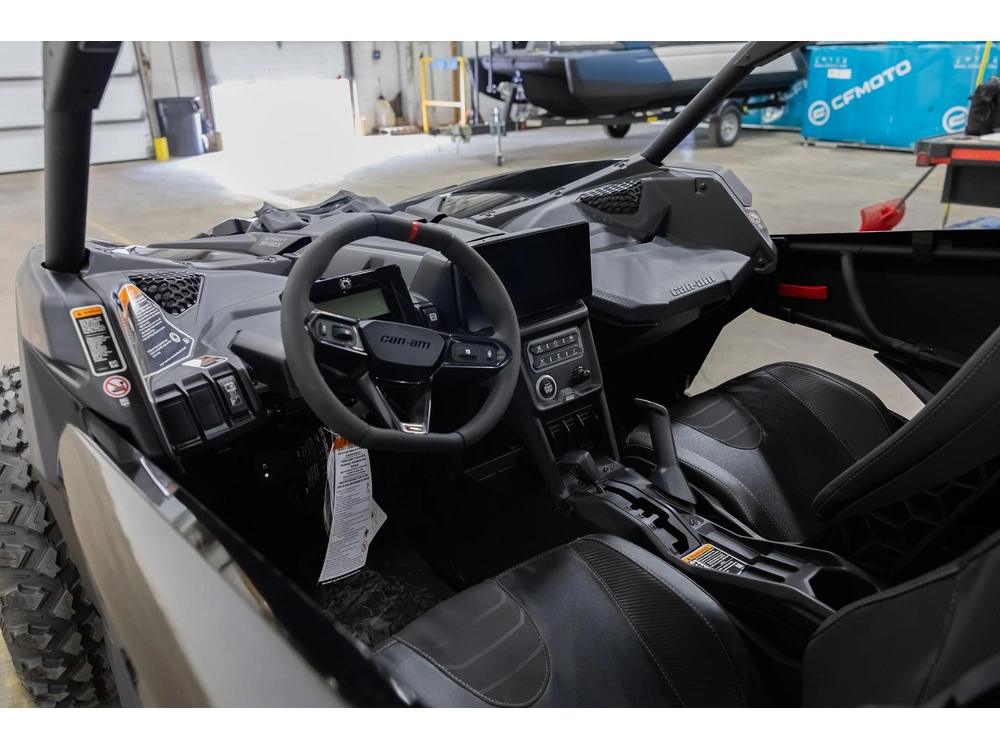 2026 Can-am Maverick X3 Ds Turbo Rr 10.25 And Smartshoxs 7stu alt