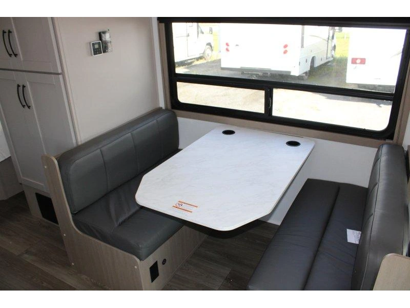 Jayco Redhawk 22cf 2027 alt
