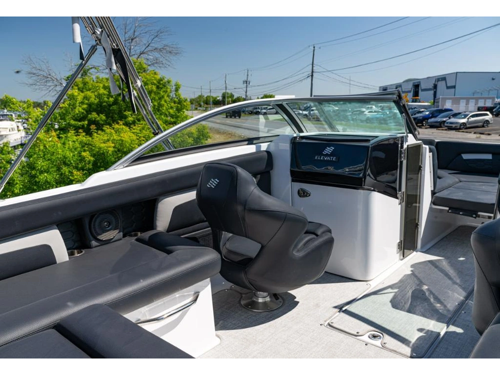 2023 Four Winns Hd 3 Ob alt