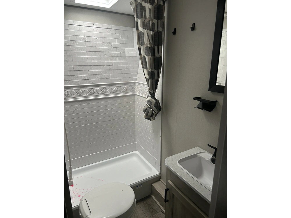 Coachmen Catalina 231bhs 2026 alt