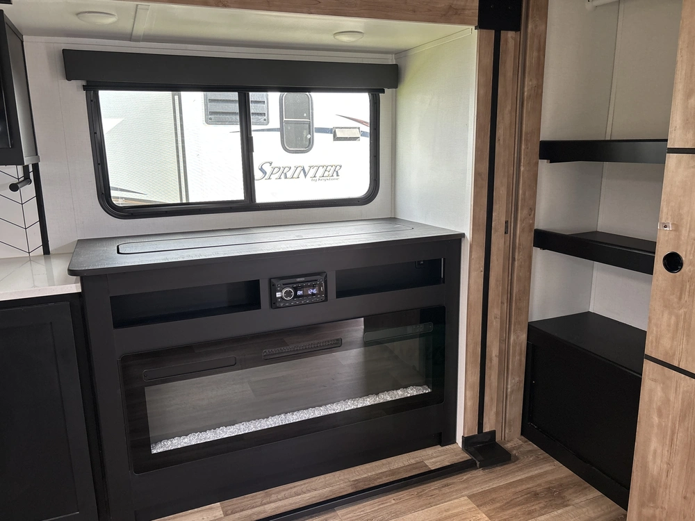 2023 Keystone Rv Outback 340bh alt