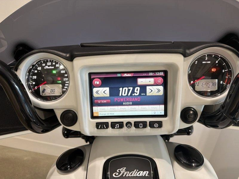 2019 Indian Motorcycle Chieftain Dark Horse alt