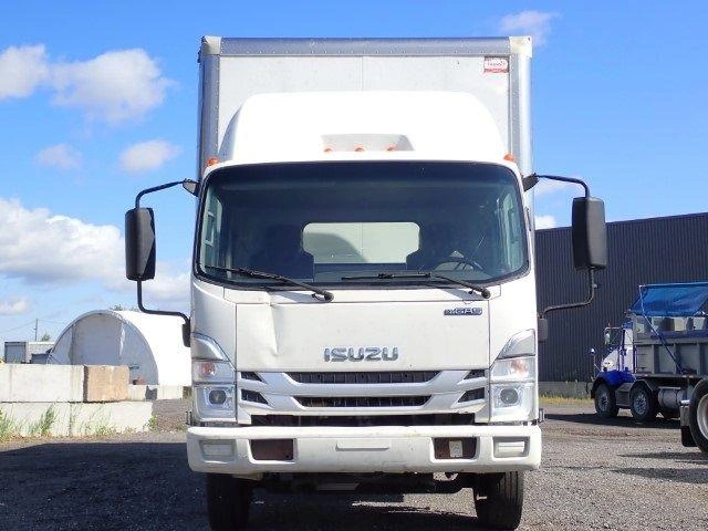 Isuzu Npr 2023