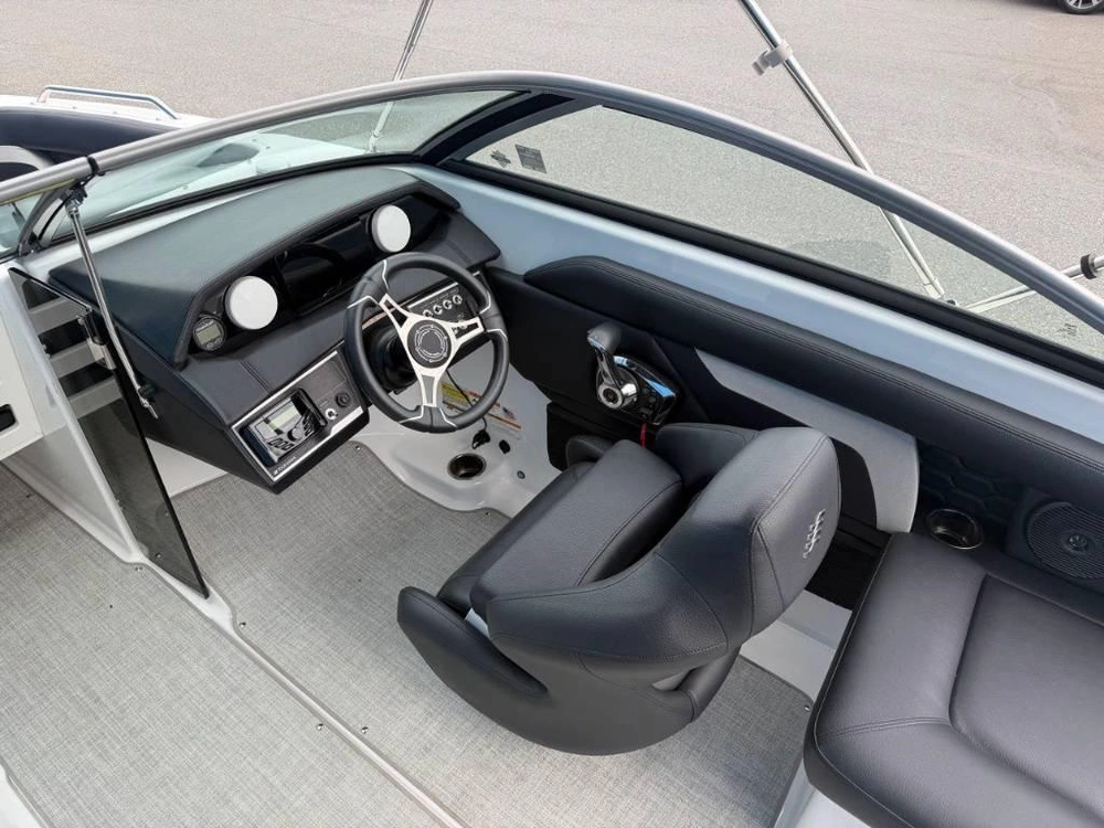 2023 Four Winns Hd 3 Ob alt