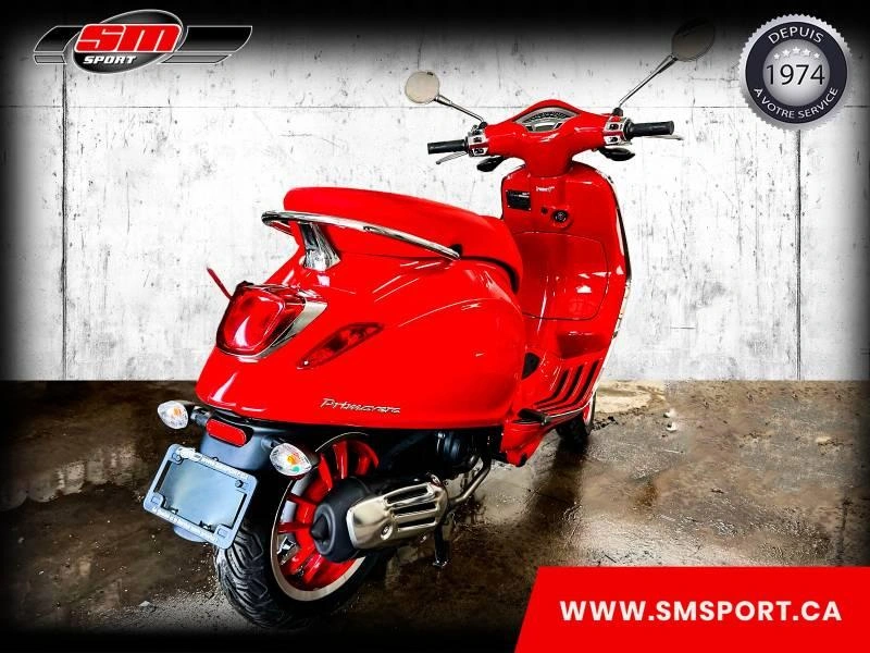 2023 Vespa Primavera 50 Red alt