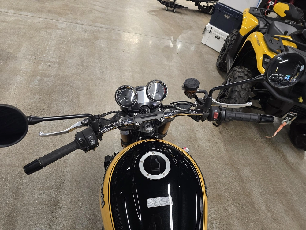2022 Kawasaki Z900rs-se alt