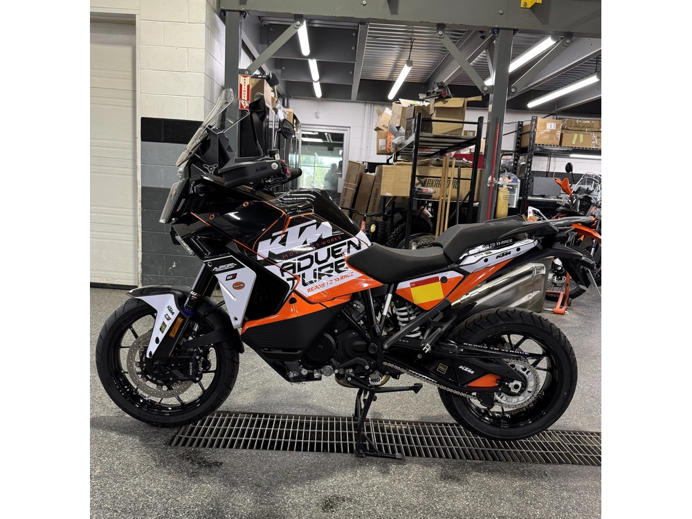 Ktm 1390 Super Adv S 2027 alt