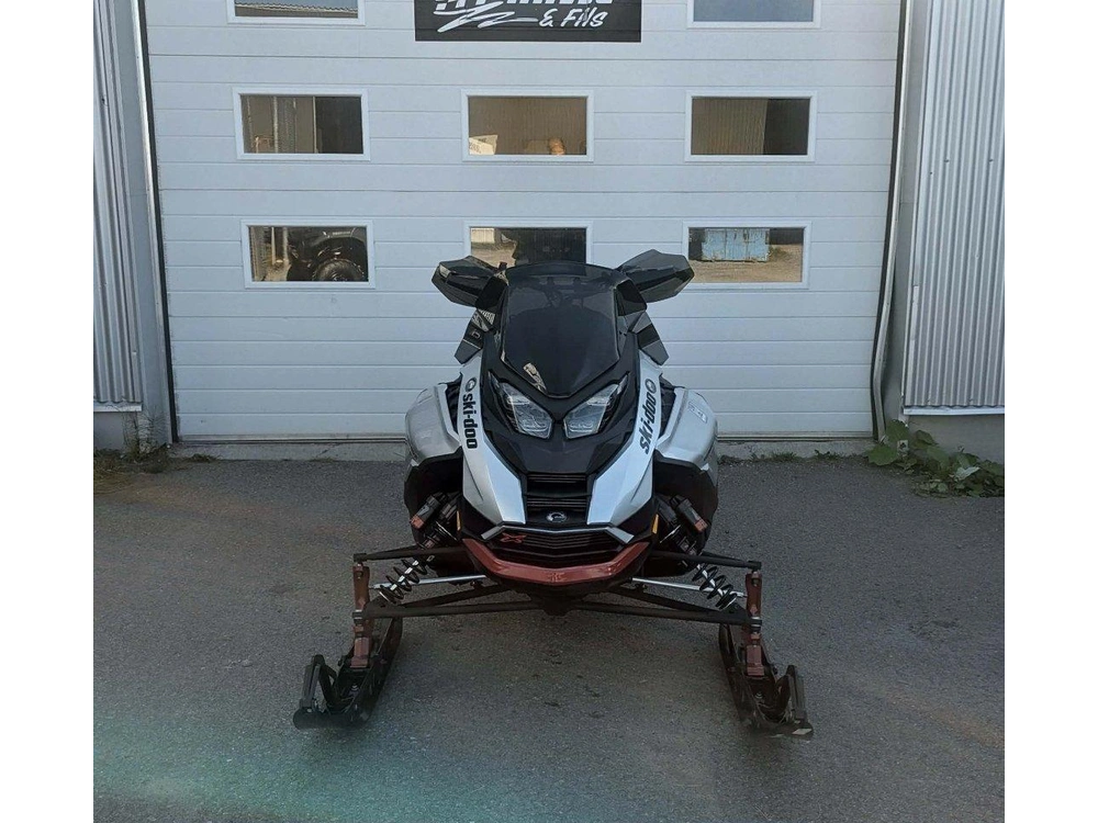 Ski-doo Renegade Xrs 900 Turbo R 1.25 Ice S Used 2024 alt
