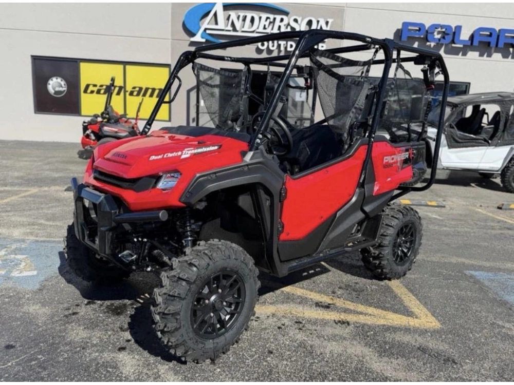 2025 Honda Pioneer 1000-5 Deluxe