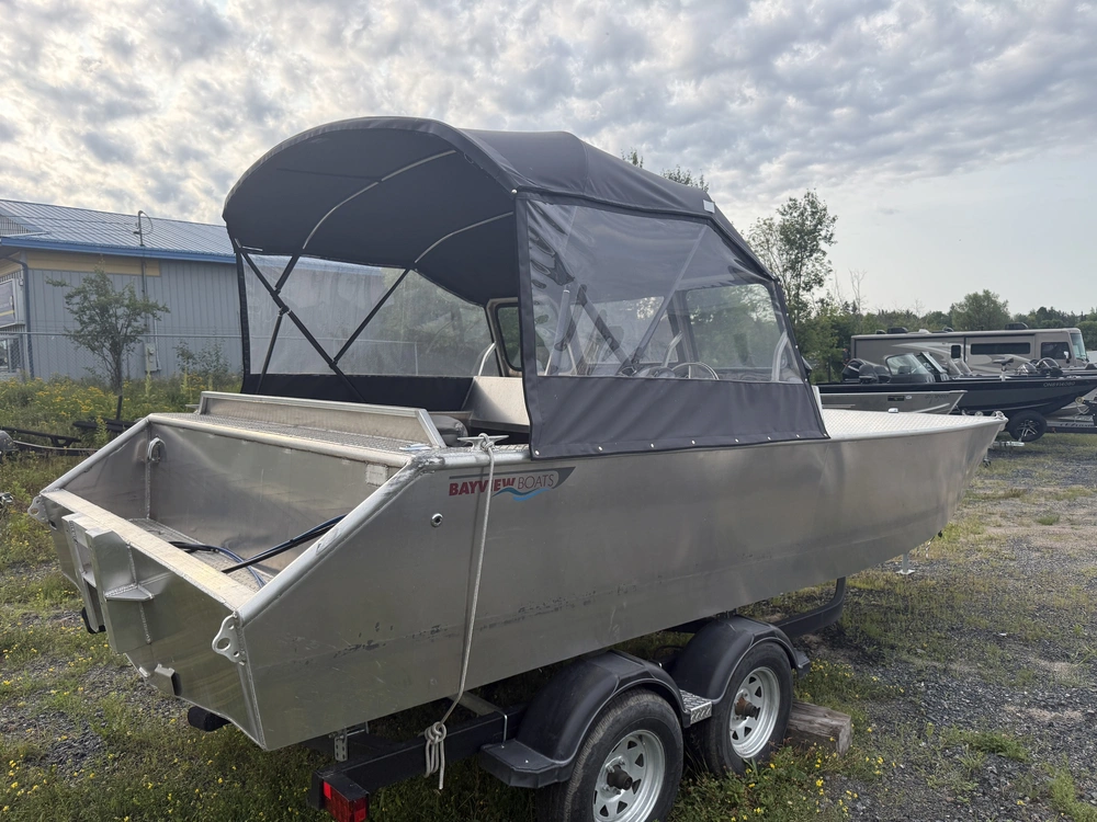 2022 Bayview Dual Console alt