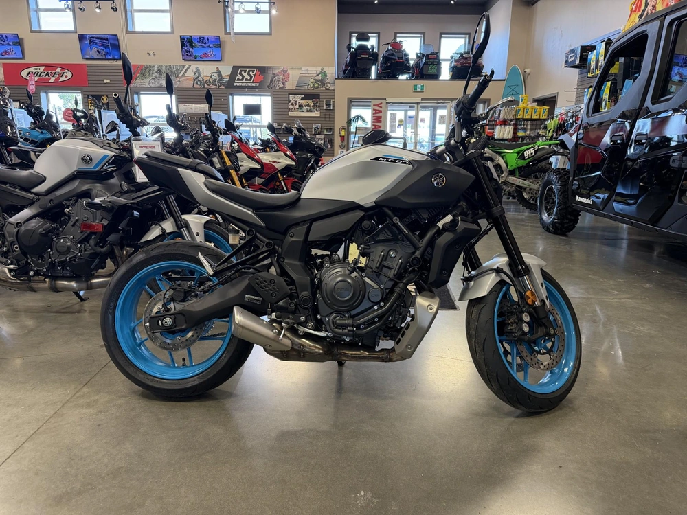 2026 Yamaha Mt-07 alt