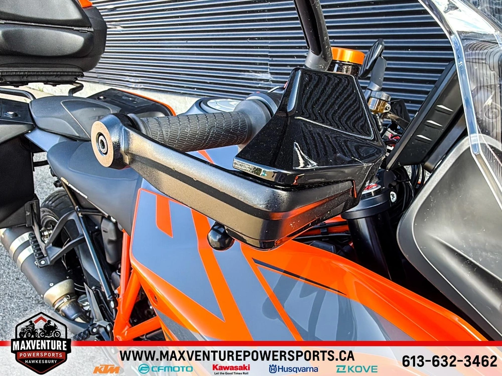 Ktm 1290 Super Duke Gt 2024 alt