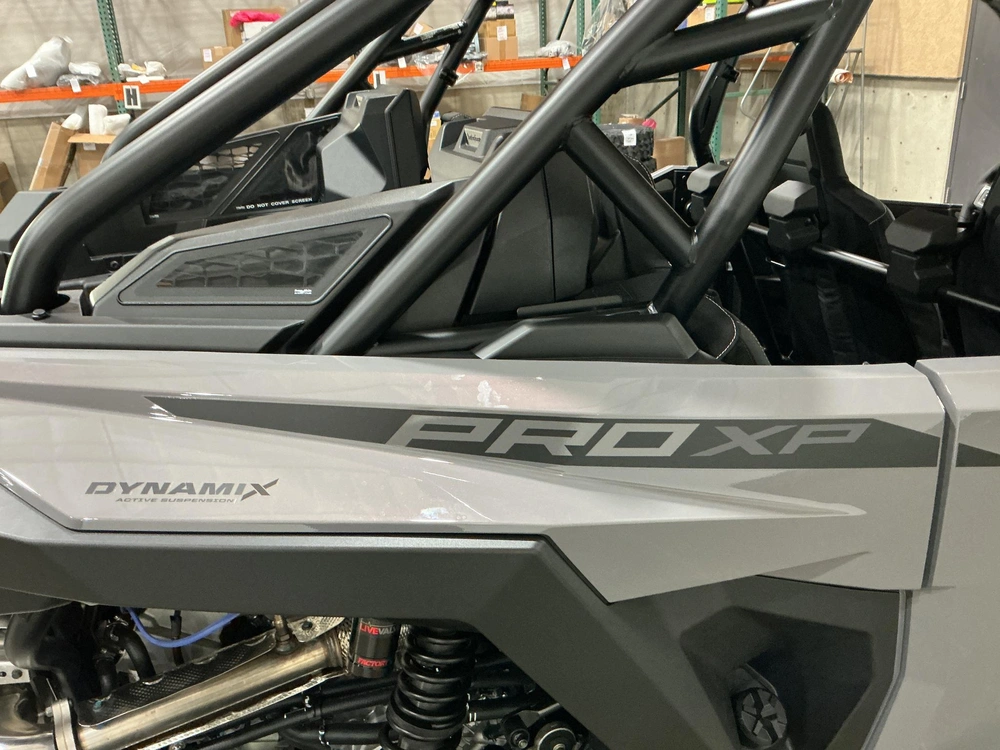 2026 Polaris Rzr Pro Xp 4 Ultimate alt