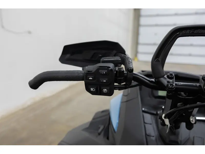 Ski-Doo EXPEDITION XTREME 900 TURBO APTB 2026