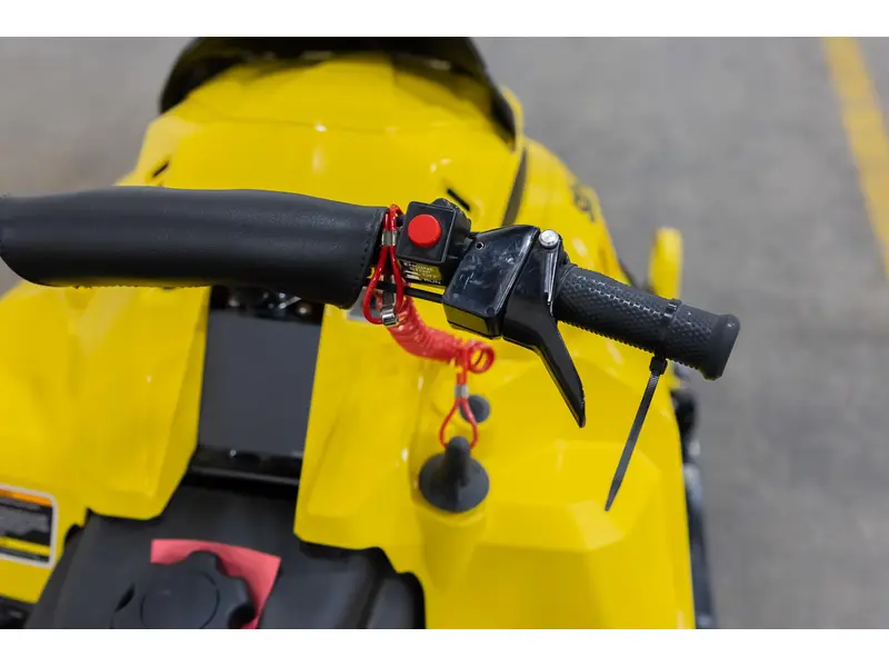 2026 Ski-Doo MXZ 120 YWTD