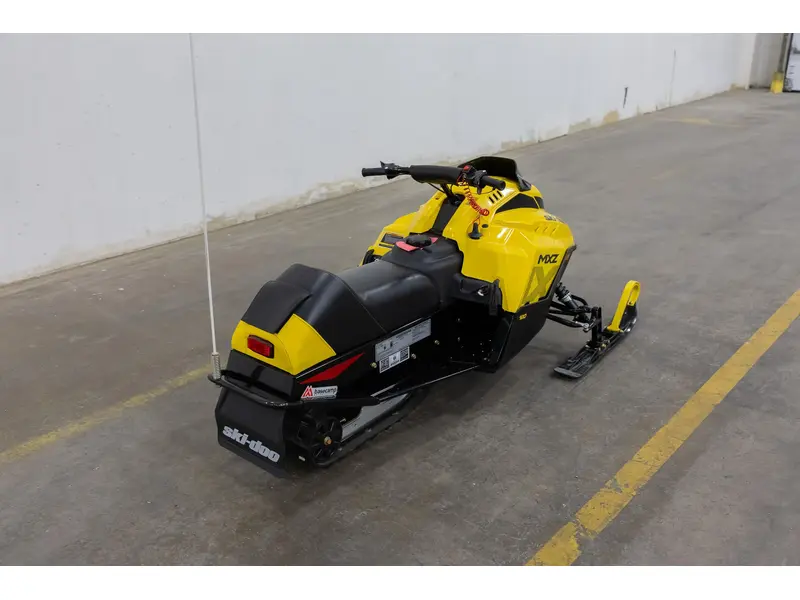 2026 Ski-Doo MXZ 120 YWTD