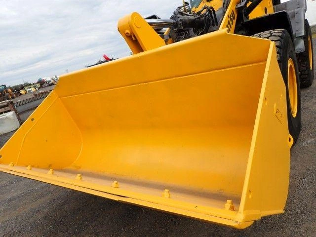 Komatsu Wa270-8 2020
