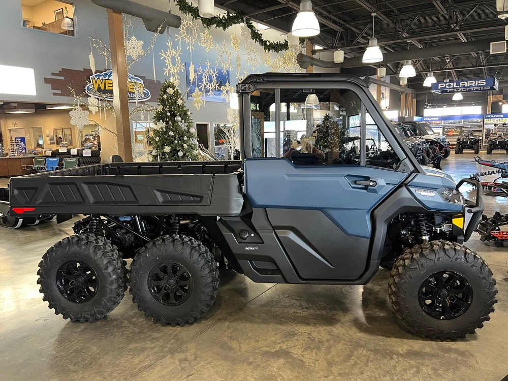 2026 Can-am Defender 6x6 Ltd Hd10 alt