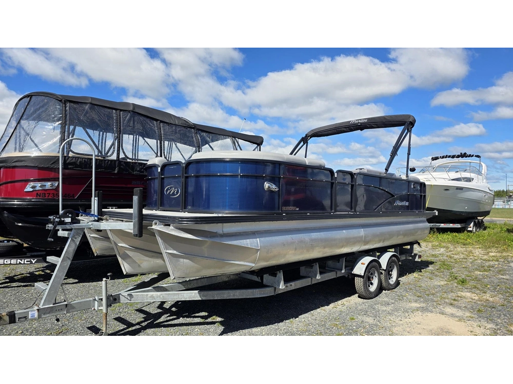 2018 Manitou Pontoon Aurora Le 230 alt