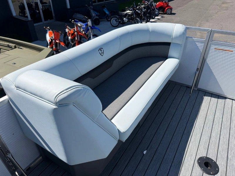 Armada Saphir 19sb / Yamaha F90 2026 alt