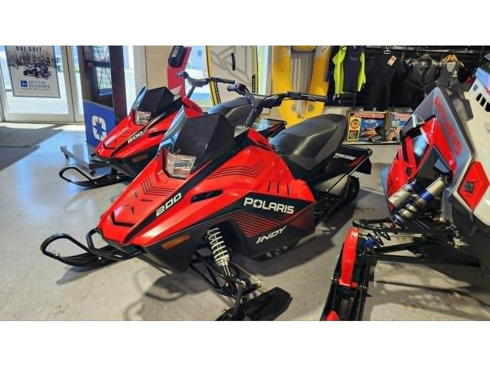 Polaris 200 Indy 2027 alt