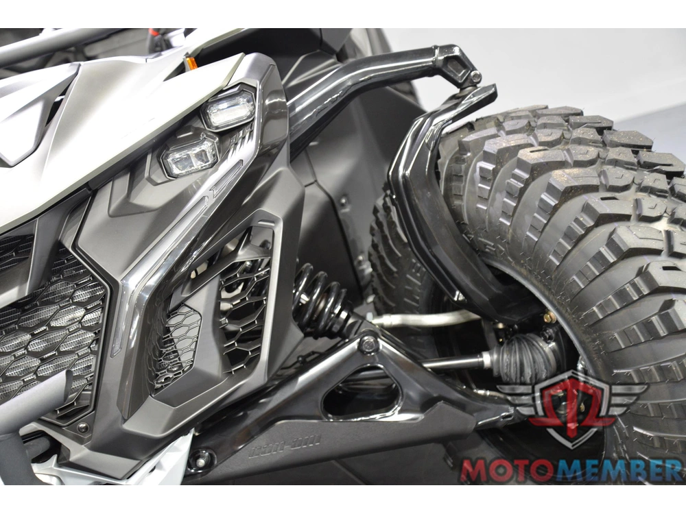 2026 Can-am Maverick R X Rc With Smart-shox alt