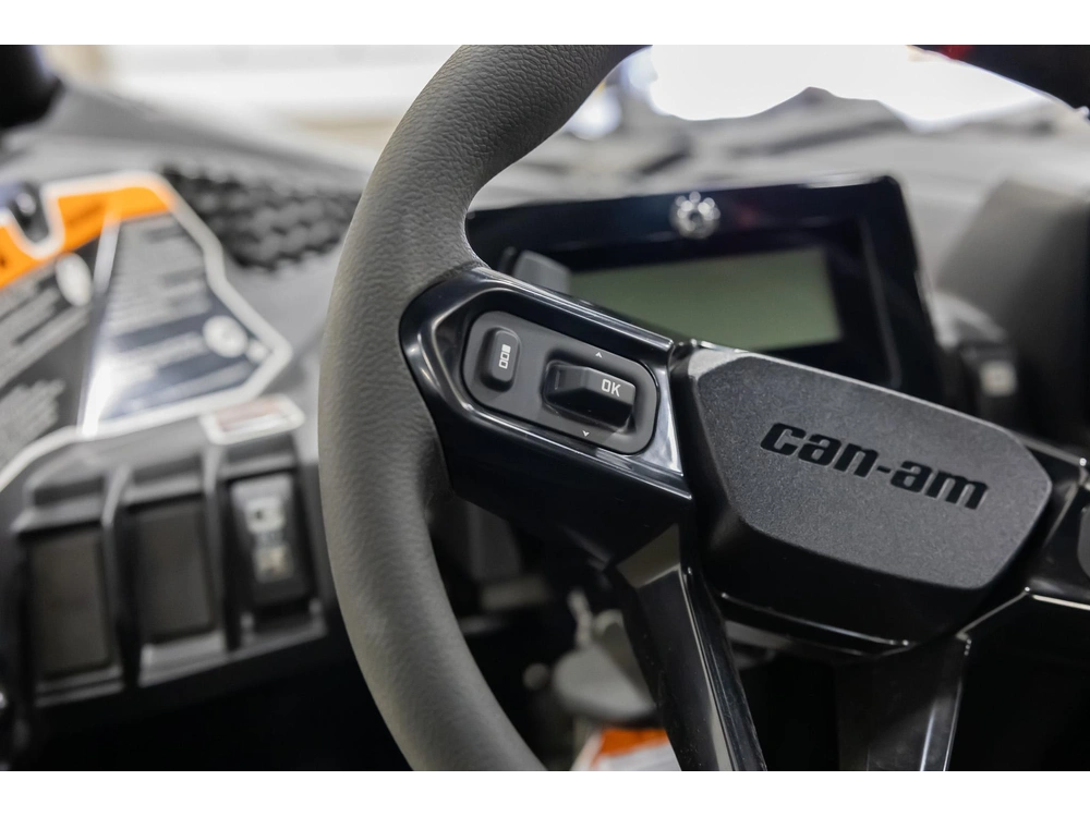 2026 Can-am Maverick X3 Ds Turbo Rr 10.25 And Smartshoxs 7stu alt
