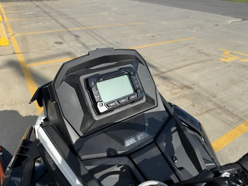 Polaris 650 RMK SP 155 ES 2027