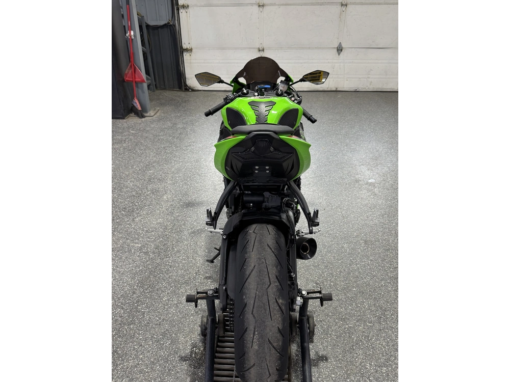 Kawasaki Zx6r 2024 alt