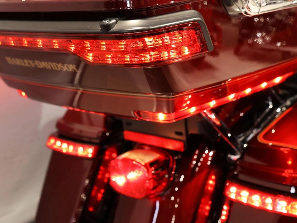 Harley-davidson Electra Glide Ultra Classic Flhtcu 2017 alt