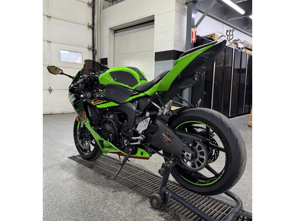 Kawasaki Zx6r 2024 alt