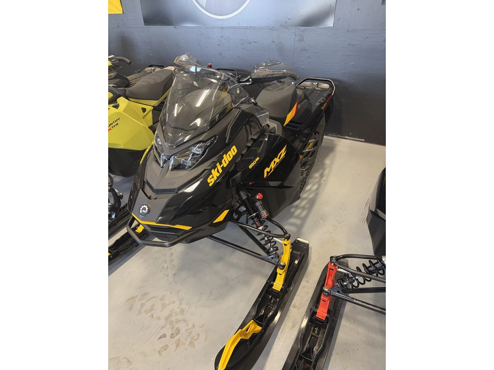 2027 Ski-doo Mxz Adr W/ Blizzard Pkg 137 850 E-tec Ice Ripper Xt 1.25" E.s.