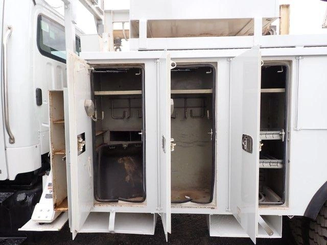 Freightliner M2106 2010