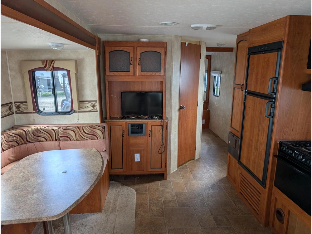 Coachmen Freedom Express 295rl 2012 alt