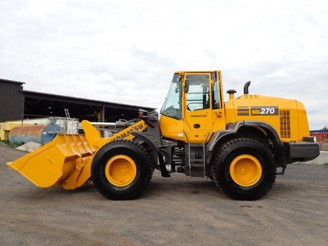 Komatsu Wa270-8 2020