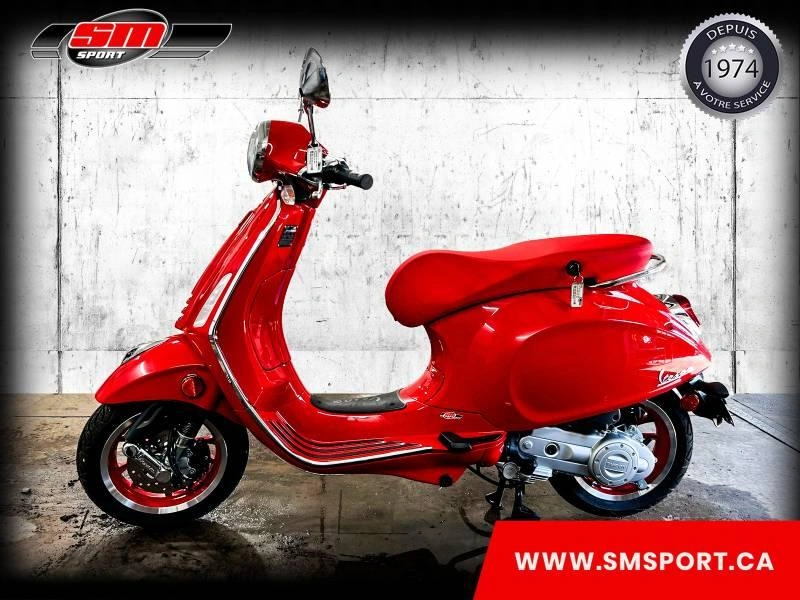 2023 Vespa Primavera 50 Red alt