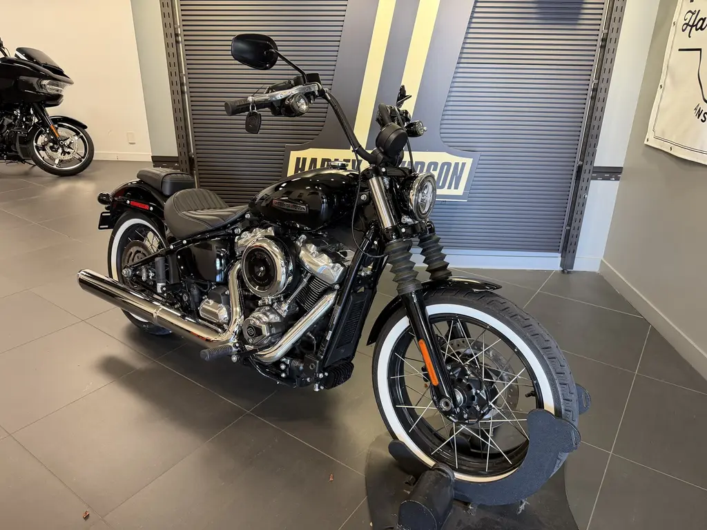 Harley-Davidson FXBB Street bobFXBB 2025