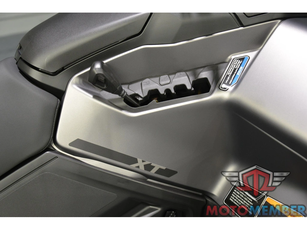 2026 Can-am Outlander Xt 700 Platinum Satin alt