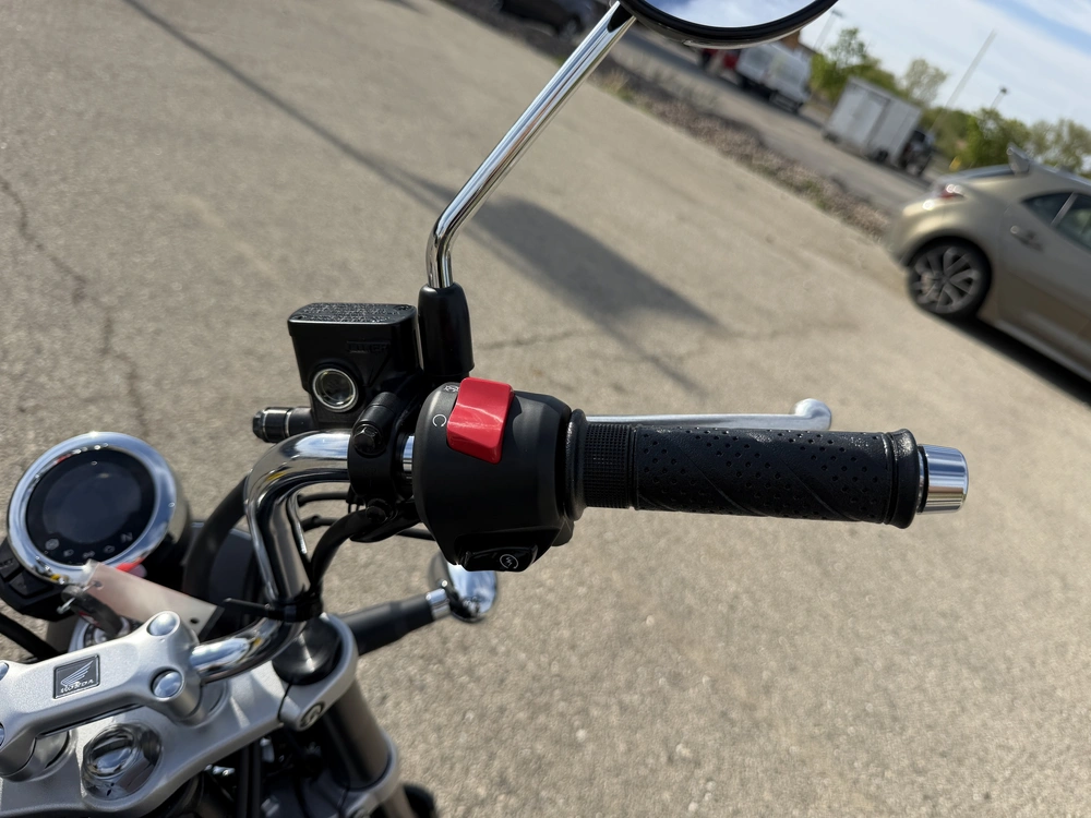 2026 Honda Monkey alt